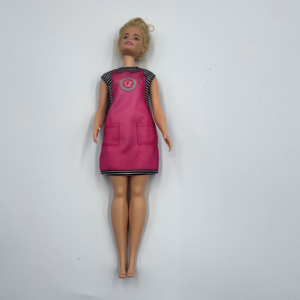 Barbie Fashionista Curvy Coffee Shop Barista w/ Dress Blonde